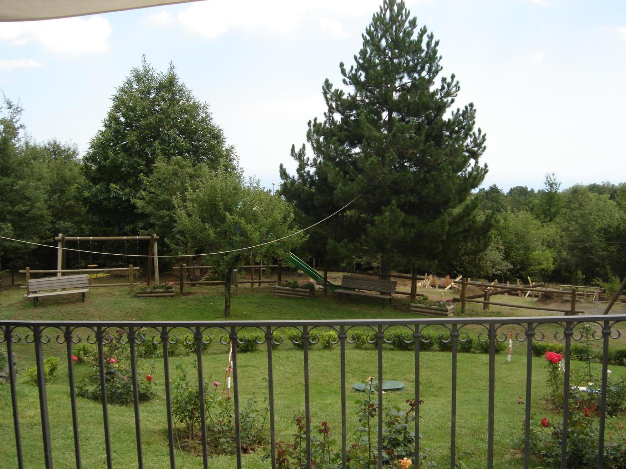 Ai Vecchi Crateri Guest House Sant'Alfio Exterior photo