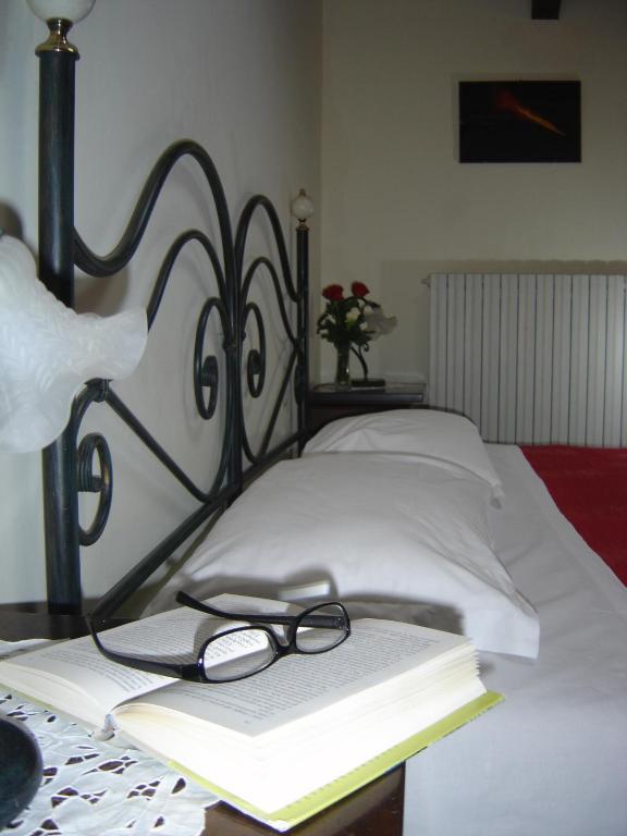 Ai Vecchi Crateri Guest House Sant'Alfio Room photo