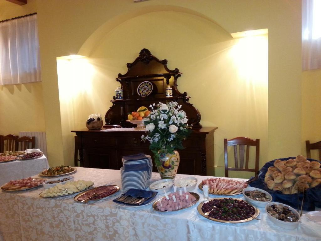 Ai Vecchi Crateri Guest House Sant'Alfio Exterior photo